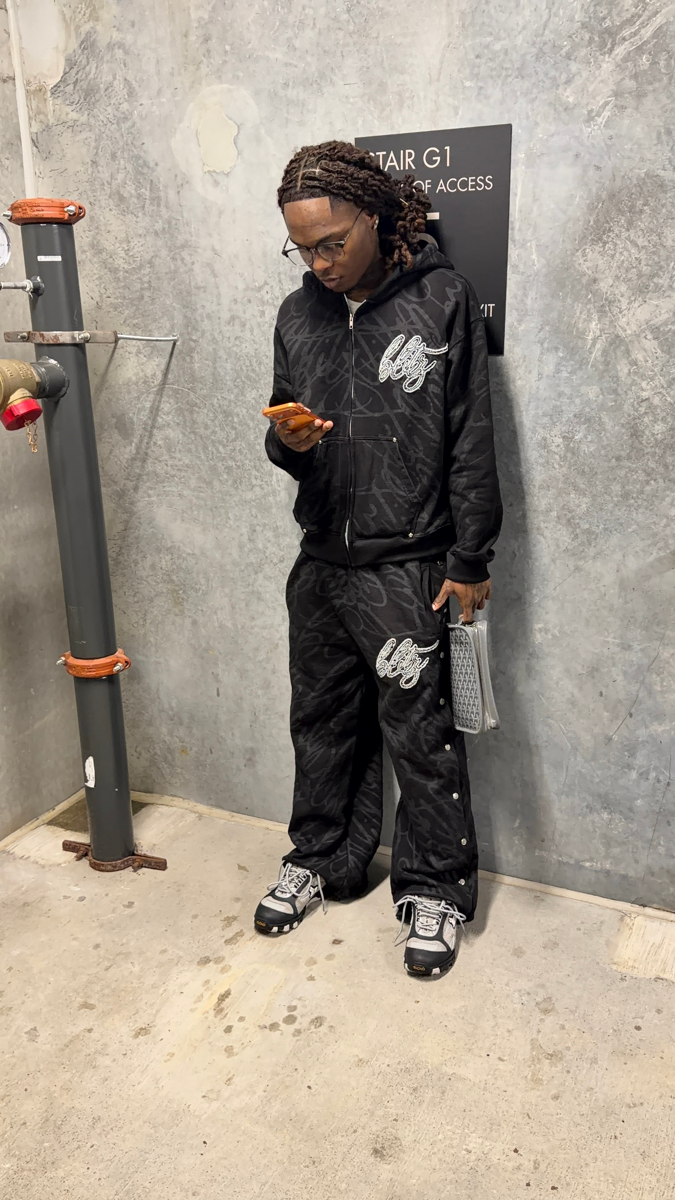 Blitz Signature Sweats